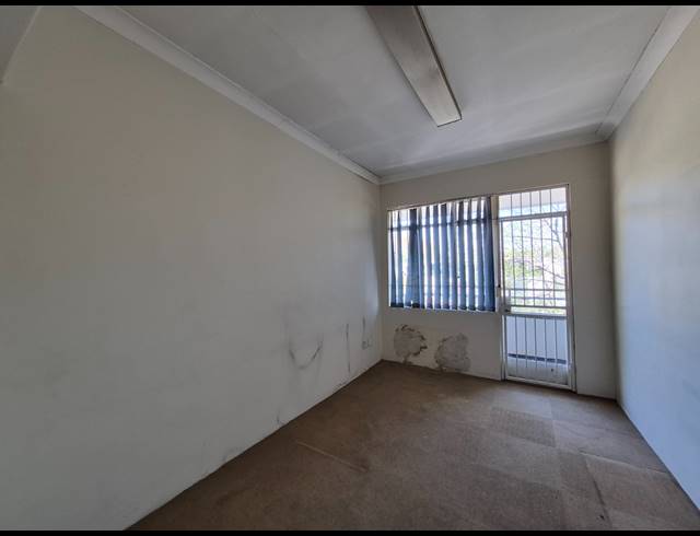 38M² OFFICE TO LET IN MELVILLE